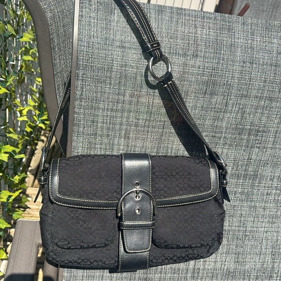 Coach Black Canvas and Leather Logo Purse No. F05U-1463 Vintage Y2K - Picture 2 of 10